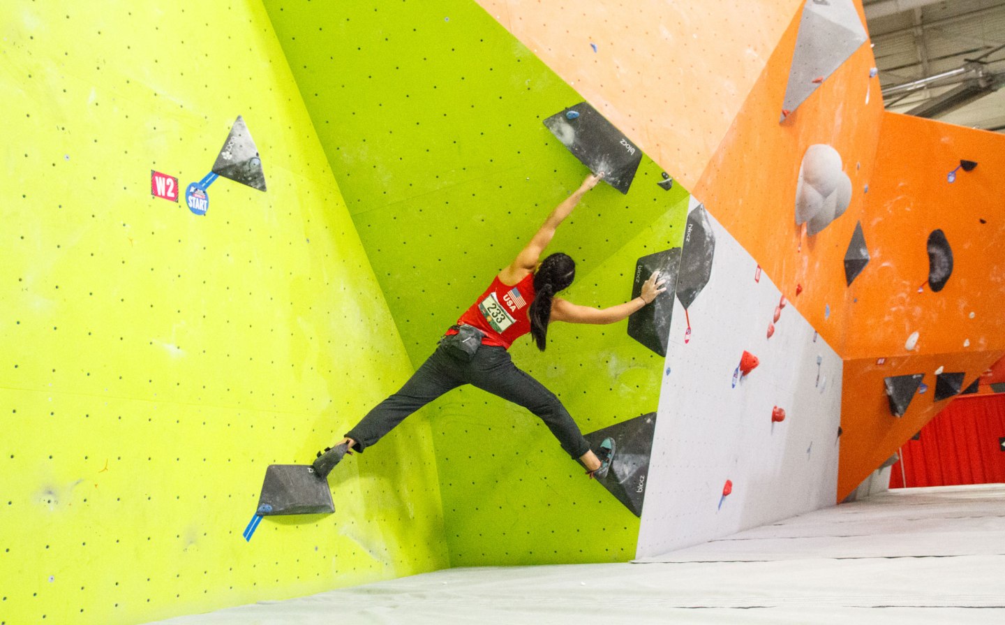 Arabella Jariel on Women's Bouldering Finals #2 in the 2017 IFSC Pan-American Championship Olympic Combined Finals | Photo credit: Jennie Jariel